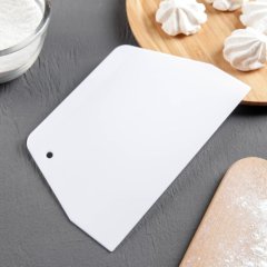 Шпатель пластиковый Трапеция 19 см 1427354, И-6